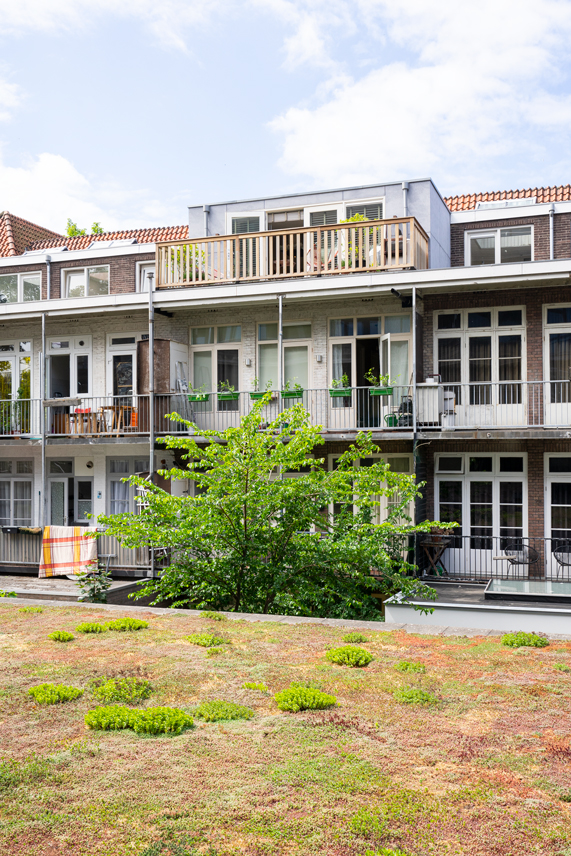 Dakopbouw en herindeling appartement, Amsterdam. Niesing Bouwbedrijf Dakopbouw en herindeling appartement, Amsterdam. Niesing Bouwbedrijf