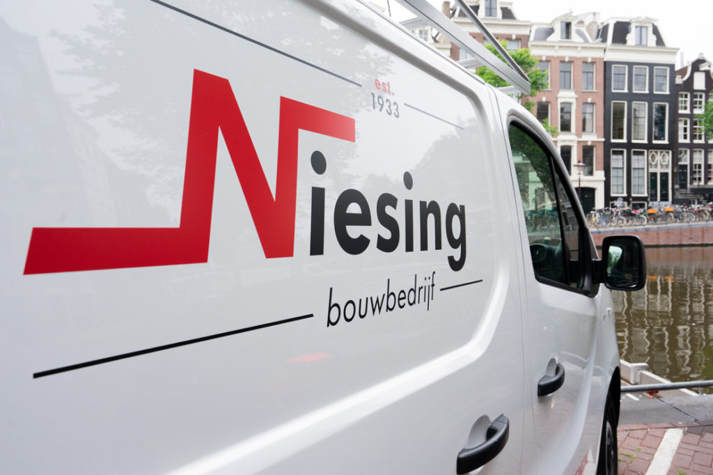 Wij zijn Niesing Bouwbedrijf, bouwgarant aannemer. Wij zijn Niesing Bouwbedrijf, bouwgarant aannemer.